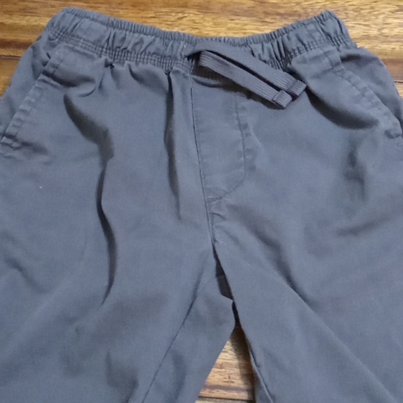 Assorted boys clothes bundle - Picture 3 of 4